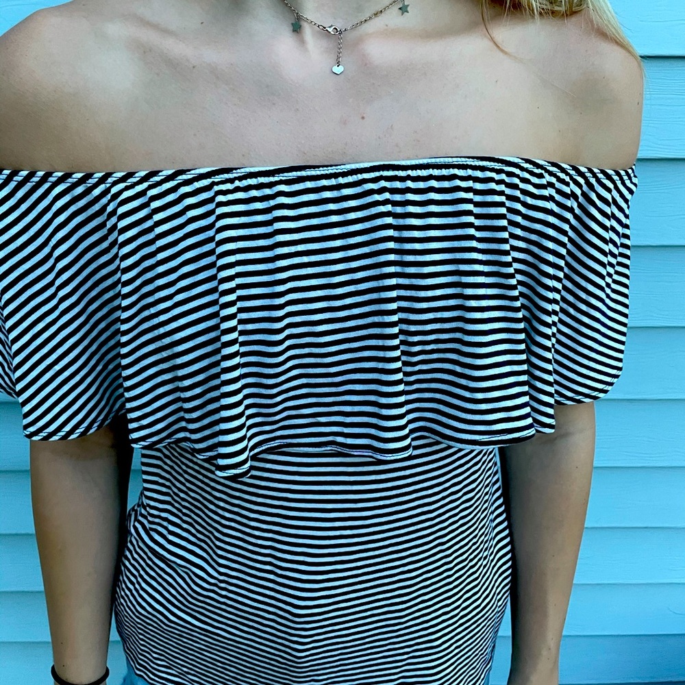 off the shoulder striped Abercrombie top